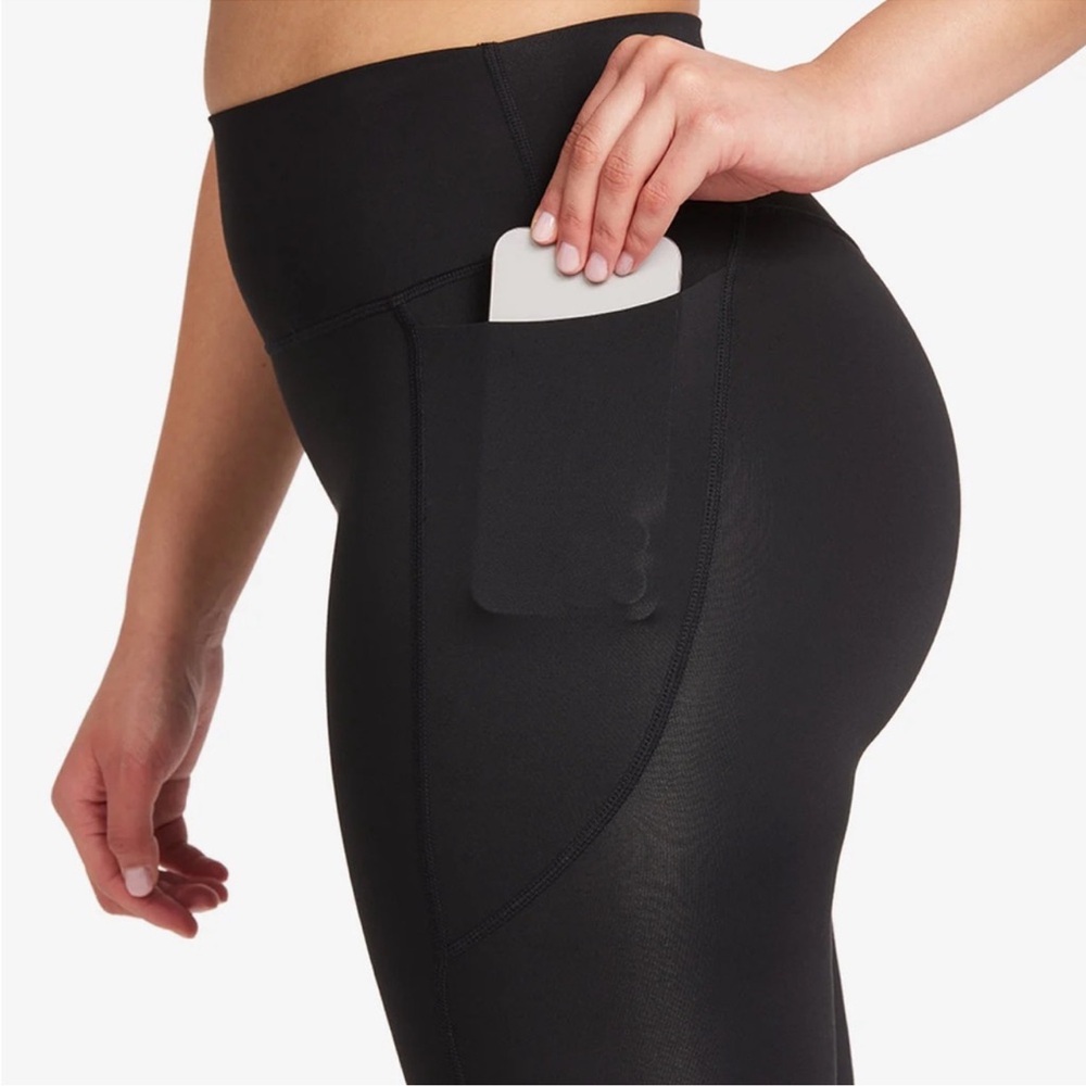 CSB Activeluxe Sculpt Pocket Legging in Black. Women's Large - Picture 2 of 8